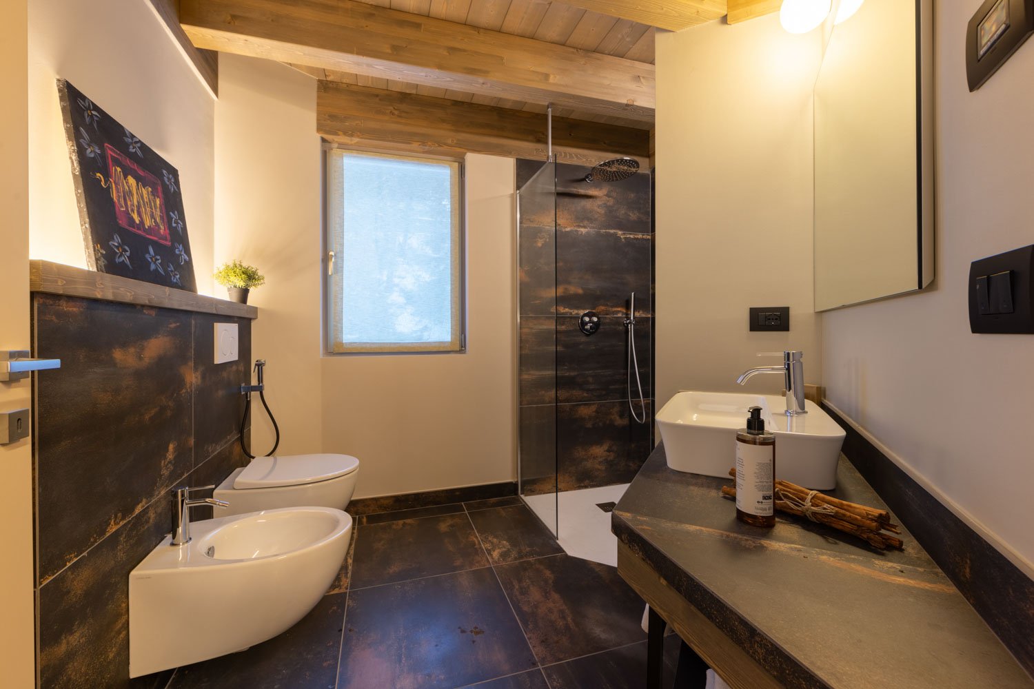 Trilocale Lillaz Home - Appartamenti a Cogne